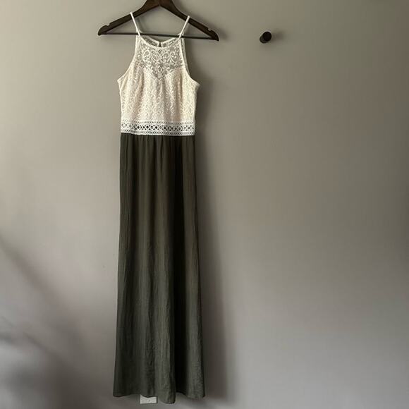 EUC IZ BYER OLIVE GREEN & IVORY MAXI DRESS WITH LACE & EYELET DETAIL SIZE MEDIUM - Picture 1 of 11